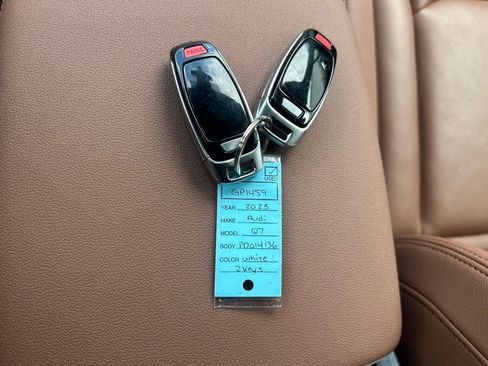 Used 2023 Audi Q7 2.0T Premium w/ Towing Package AWD/4WD image 62