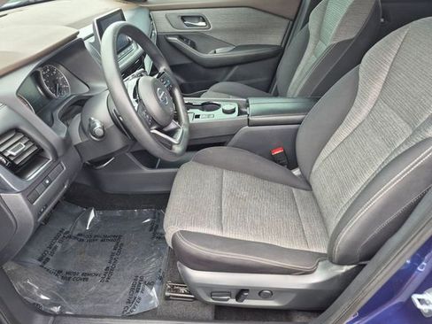 Used 2021 Nissan Rogue SV AWD/4WD image 9