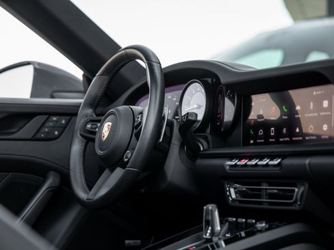 Used 2023 Porsche 911 Carrera 4 GTS image 39