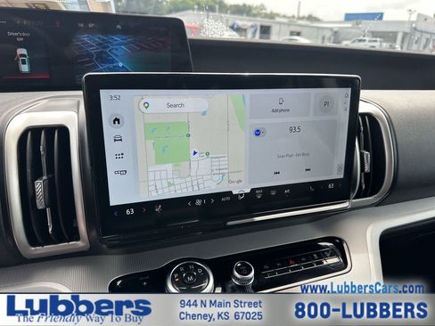 Used 2025 Ford Expedition Max Active AWD/4WD image 16