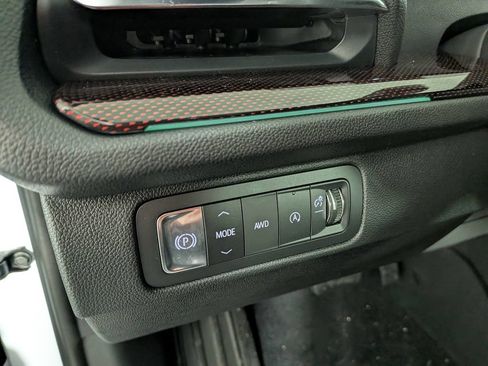 New 2026 Chevrolet Traverse RS AWD/4WD image 19