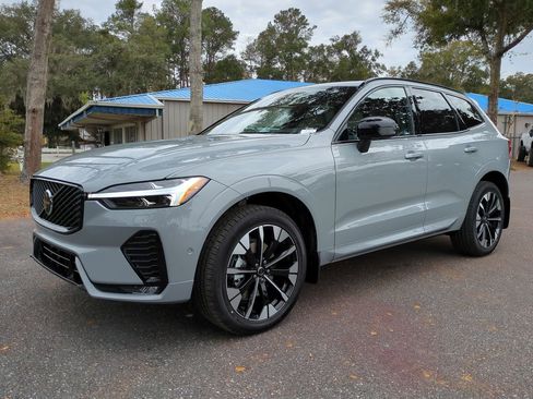 New 2026 Volvo XC60 B5 Plus w/ Protection Package Premier image 8