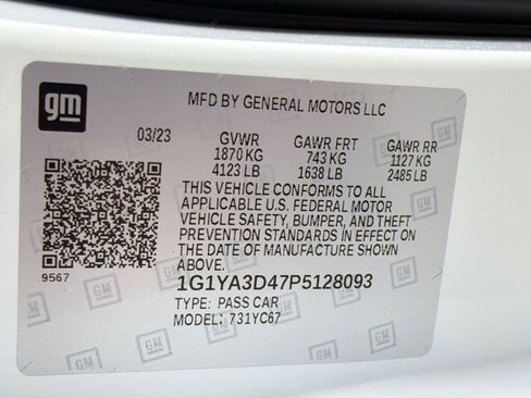 Used 2023 Chevrolet Corvette Stingray Convertible w/ Z51 Performance Package RWD image 17