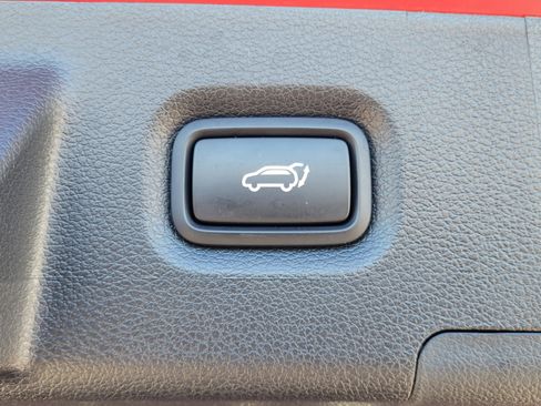 Certified 2023 Hyundai Santa Fe Limited image 11