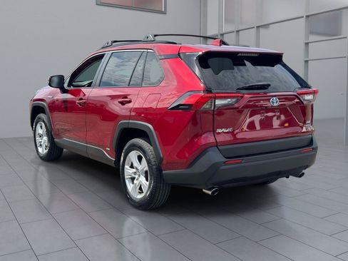 Used 2019 Toyota RAV4 XLE w/ Convenience Package AWD/4WD image 5