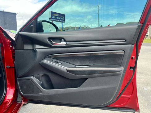 Used 2019 Nissan Altima 2.5 SR w/ SR Premium Package FWD image 29