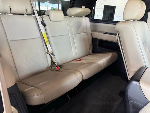 Used 2012 Toyota Sequoia Platinum image 14