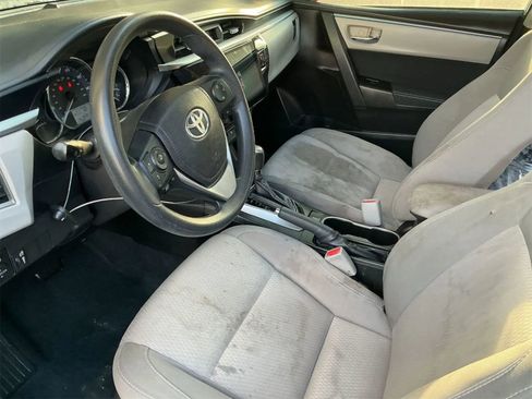 Used 2014 Toyota Corolla LE image 7