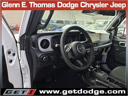 New 2026 Jeep Gladiator Sport AWD/4WD image 8