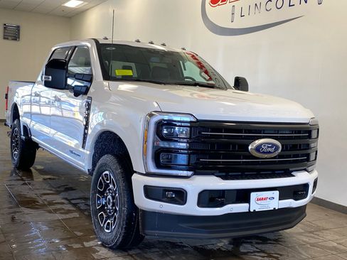 New 2026 Ford F350 Platinum image 2