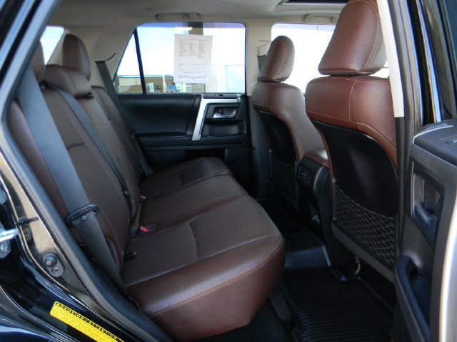 Used 2024 Toyota 4Runner Limited AWD/4WD image 26