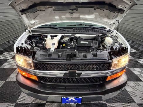 Used 2019 Chevrolet Express 2500 135''WB Low Roof Minivan/Van w w/ Driver Convenience Package image 31