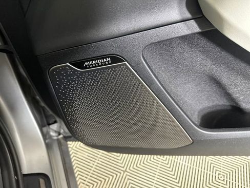 Used 2022 Kia EV6 GT-Line w/ GT-Line Suede Seat Package image 29