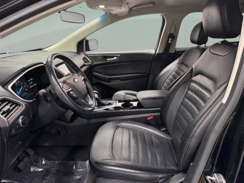 Used 2017 Ford Edge SEL w/ Equipment Group 201A image 24