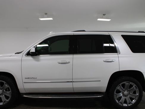 Used 2016 GMC Yukon Denali w/ Open Road Package image 6