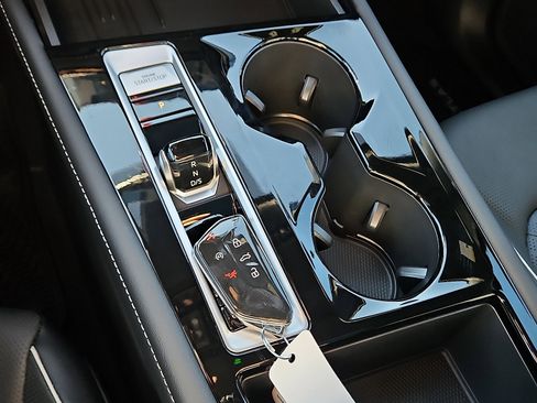 New 2026 Volkswagen Atlas Cross Sport SEL Premium R-Line image 17