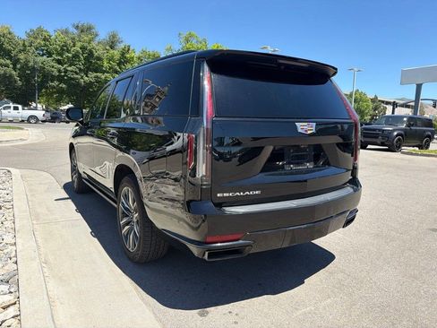 Used 2021 Cadillac Escalade Sport w/ Driver Assist Tech Package AWD/4WD image 7