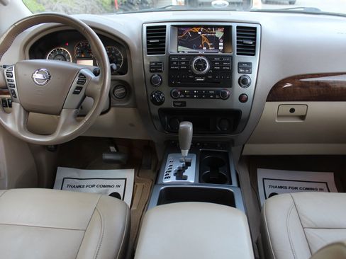 Used 2014 Nissan Armada Platinum image 20