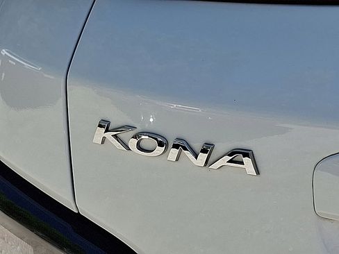 Used 2023 Hyundai Kona SEL w/ Cargo Package AWD/4WD image 23
