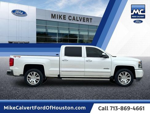 Used 2018 Chevrolet Silverado 1500 High Country AWD/4WD image 6