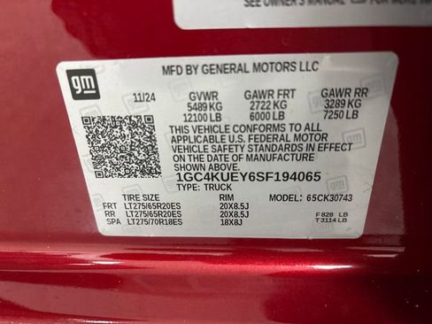 Used 2025 Chevrolet Silverado 3500 LTZ w/ LTZ Premium Package image 15