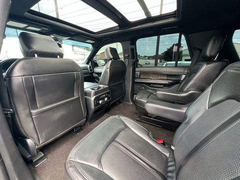 Used 2020 Ford Expedition Limited w/ Special Edition Package image 18