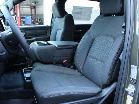 New 2026 RAM 1500 Warlock AWD/4WD image 20