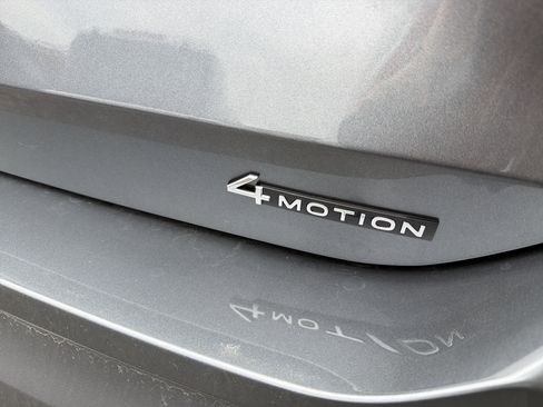 New 2026 Volkswagen Tiguan S AWD/4WD image 8