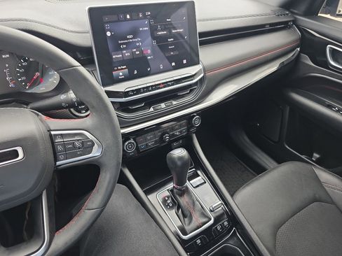 Used 2023 Jeep Compass Trailhawk w/ Sun and Sound Group image 12