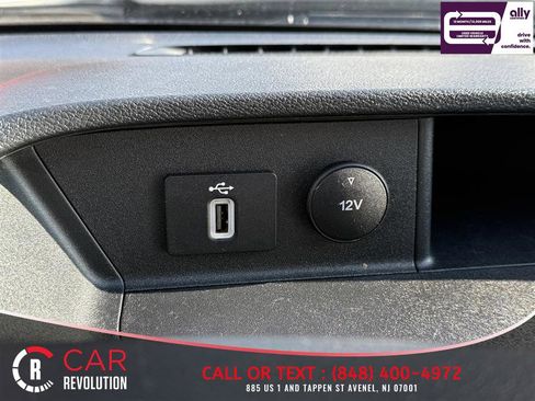 Used 2021 Ford Transit 150 Medium Roof w/ Load Area Protection Package image 25