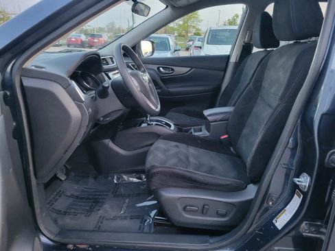 Used 2014 Nissan Rogue SV w/ SV Premium Package AWD/4WD image 18