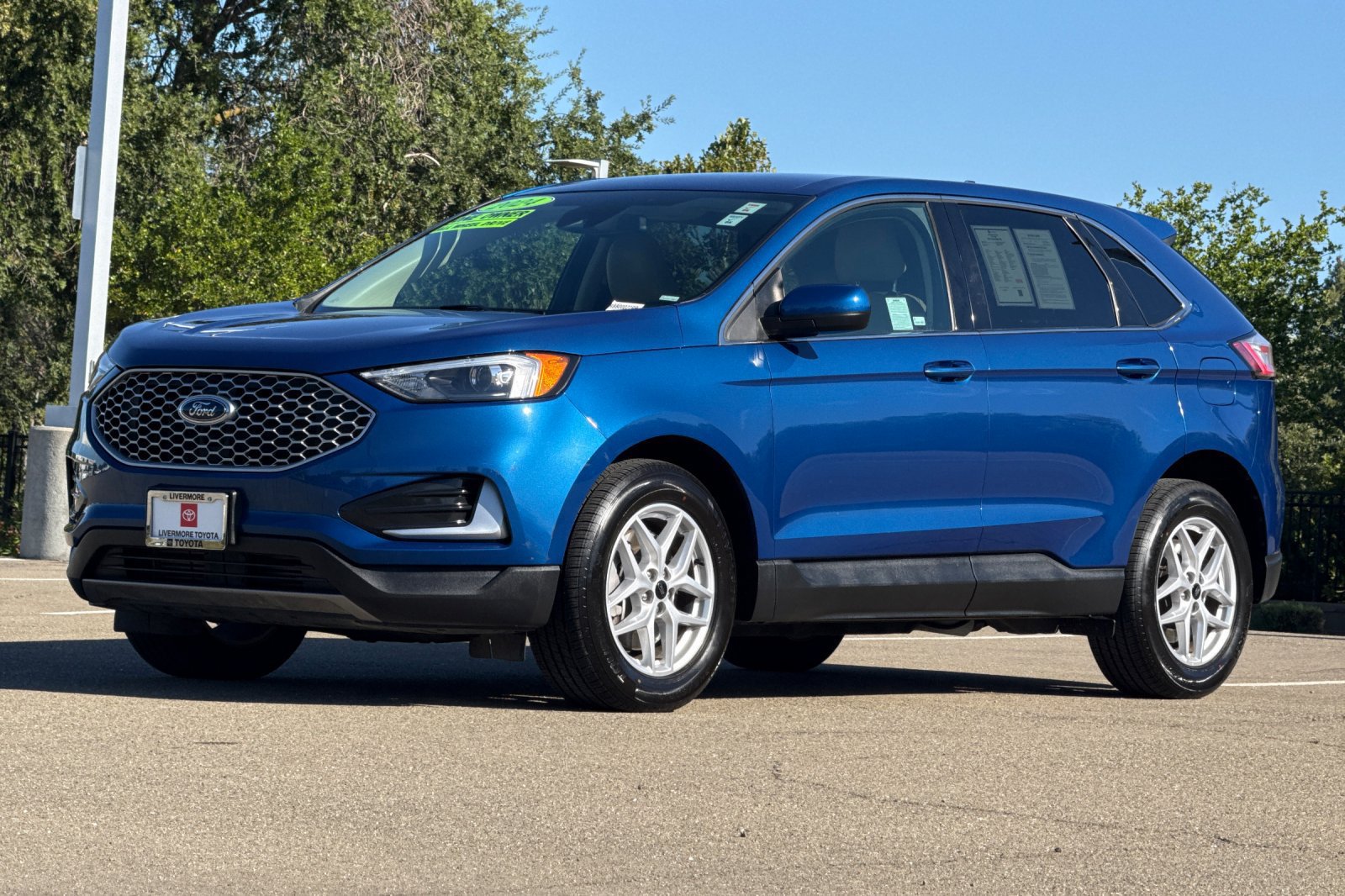 Used 2024 Ford Edge SEL AWD/4WD image 8