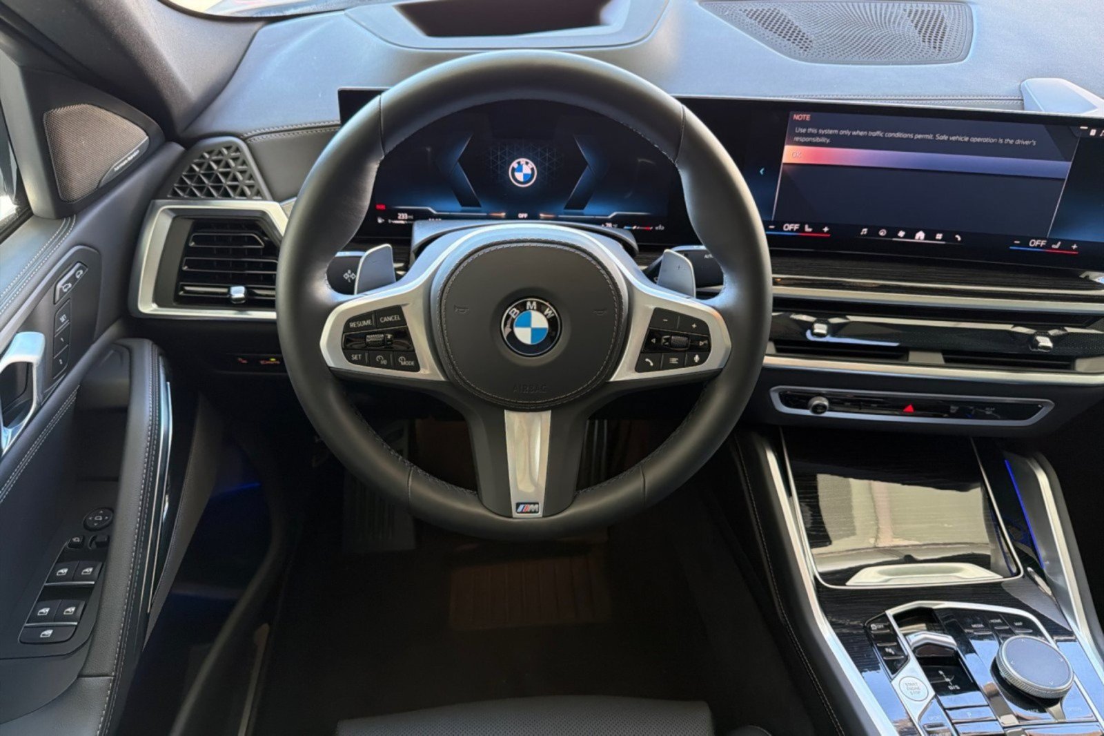 Used 2025 BMW X6 xDrive40i w/ Premium Package AWD/4WD image 13