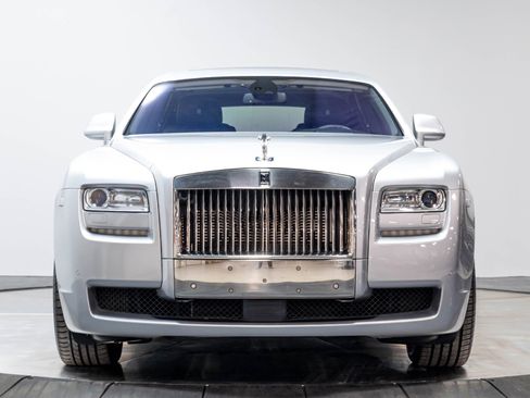 Used 2012 Rolls-Royce Ghost RWD image 58