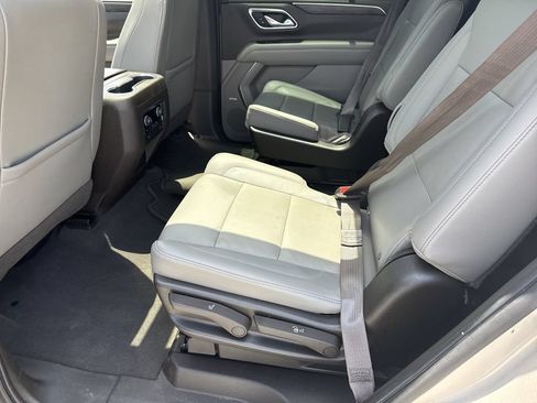 Used 2021 Chevrolet Tahoe LT w/ LT Signature Package AWD/4WD image 20