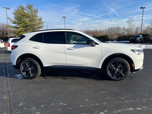 Used 2023 Buick Envision Essence w/ Sport Touring Package image 5