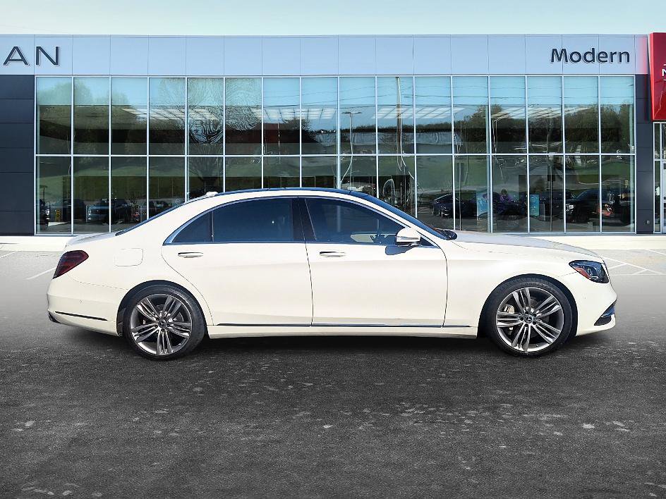 Used 2019 Mercedes-Benz S 560 4MATIC Sedan image 3