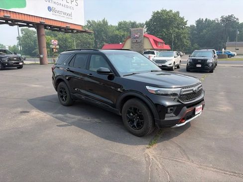 Used 2023 Ford Explorer Timberline w/ Timberline Technology Package AWD/4WD image 3
