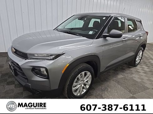 Used 2023 Chevrolet TrailBlazer LS FWD image 8