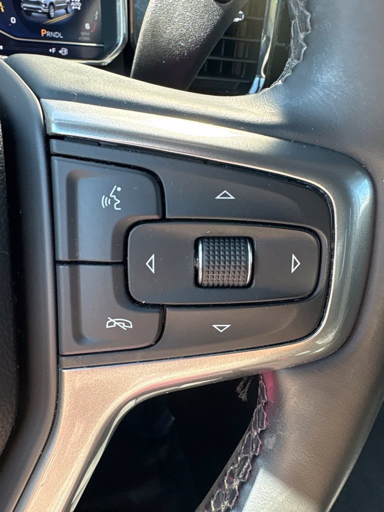 Used 2025 Chevrolet Silverado 1500 LT AWD/4WD image 21