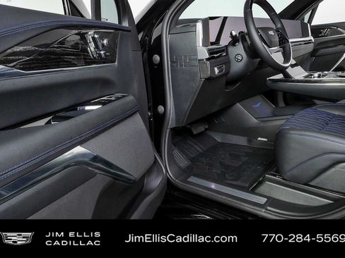 New 2026 Cadillac Escalade IQ Sport 1 w/ LPO, Floor Liner Package AWD/4WD image 7