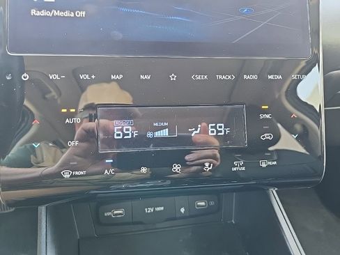 Used 2022 Hyundai Tucson Limited FWD image 49