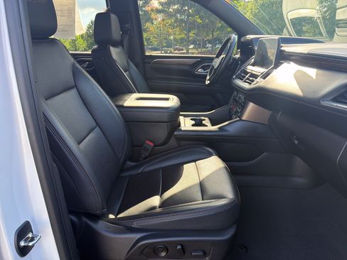 Used 2023 Chevrolet Tahoe High Country AWD/4WD image 20