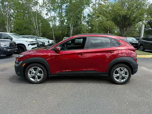 Used 2023 Hyundai Kona SEL w/ Cargo Package FWD image 2