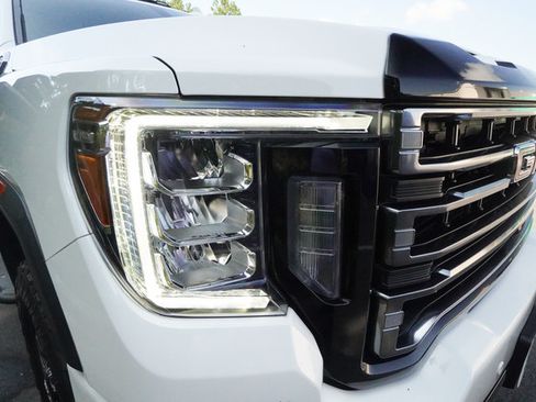Used 2022 GMC Sierra 2500 AT4 w/ AT4 Preferred Package AWD/4WD image 37
