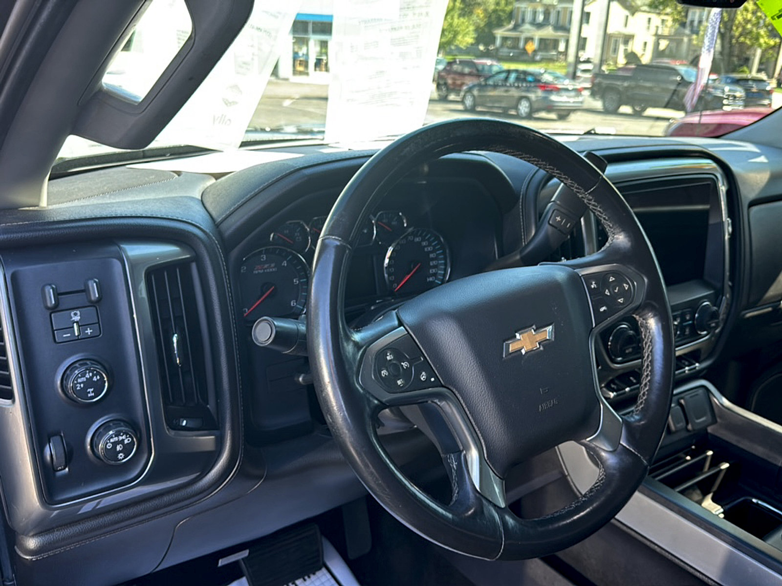 Used 2015 Chevrolet Silverado 1500 LTZ Z71 w/ Midnight Edition AWD/4WD image 9