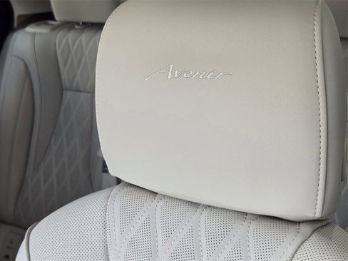 Used 2023 Buick Envision Avenir image 14