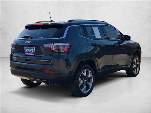 Used 2018 Jeep Compass Limited w/ Safe & Security Group AWD/4WD image 5