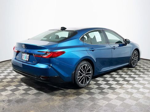 Used 2026 Toyota Camry XLE w/ Premium Plus Package AWD/4WD image 7