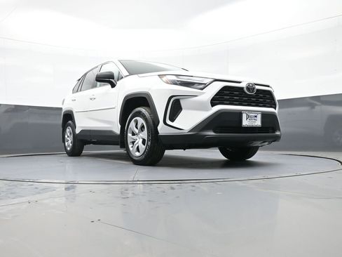 Certified 2024 Toyota RAV4 LE image 27